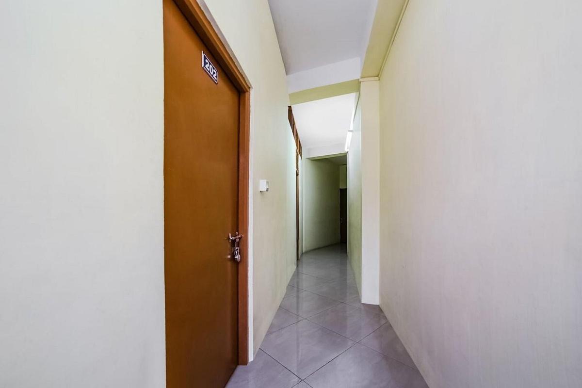 Shillong Guest House Екстер'єр фото